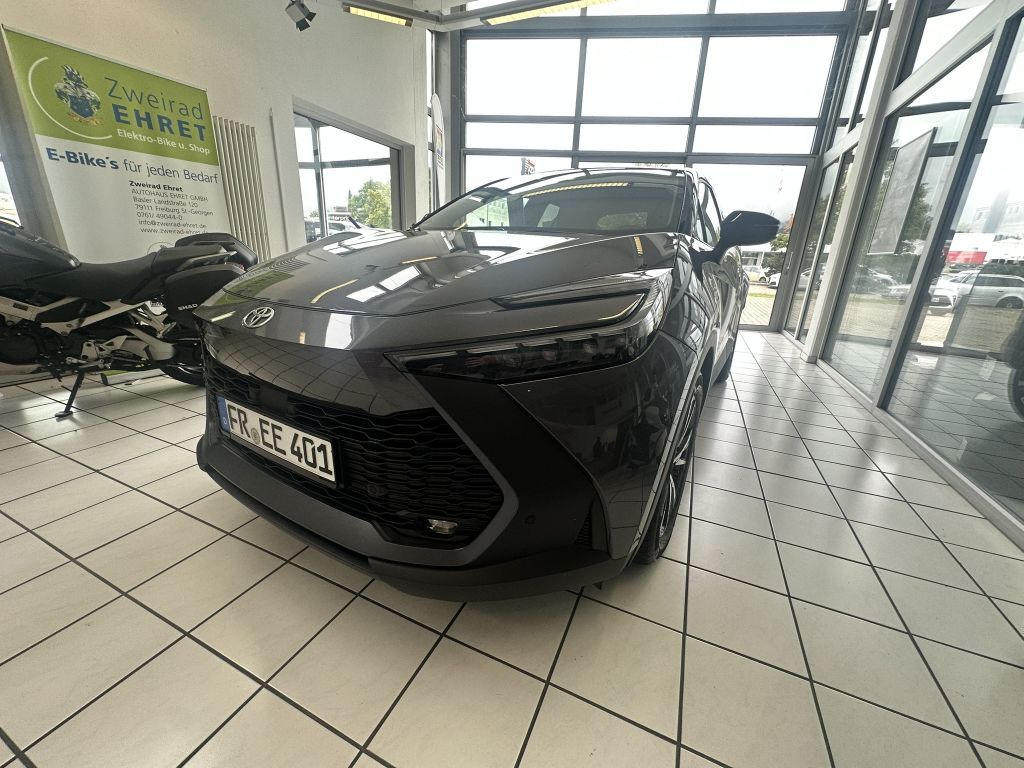 Toyota C-HR 2025