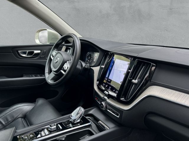 Volvo XC60 2021