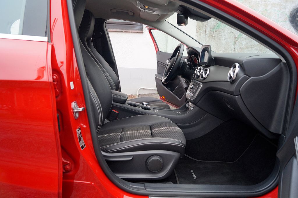 Mercedes-Benz GLA 200 2018