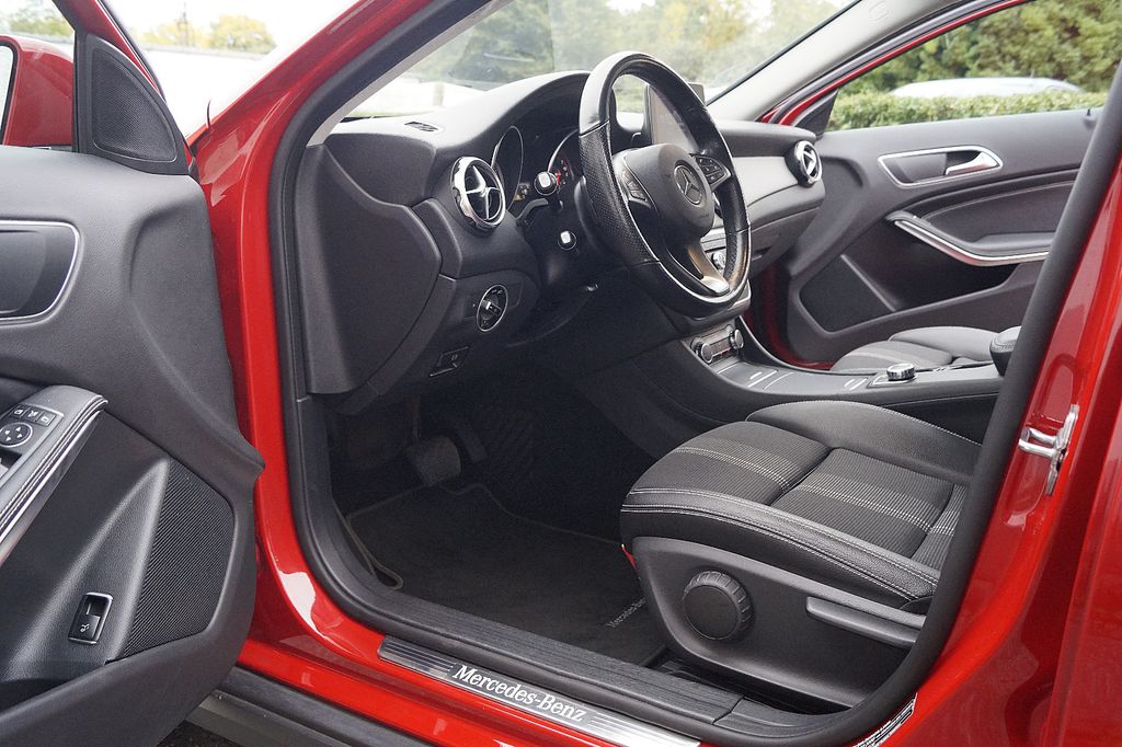 Mercedes-Benz GLA 200 2018