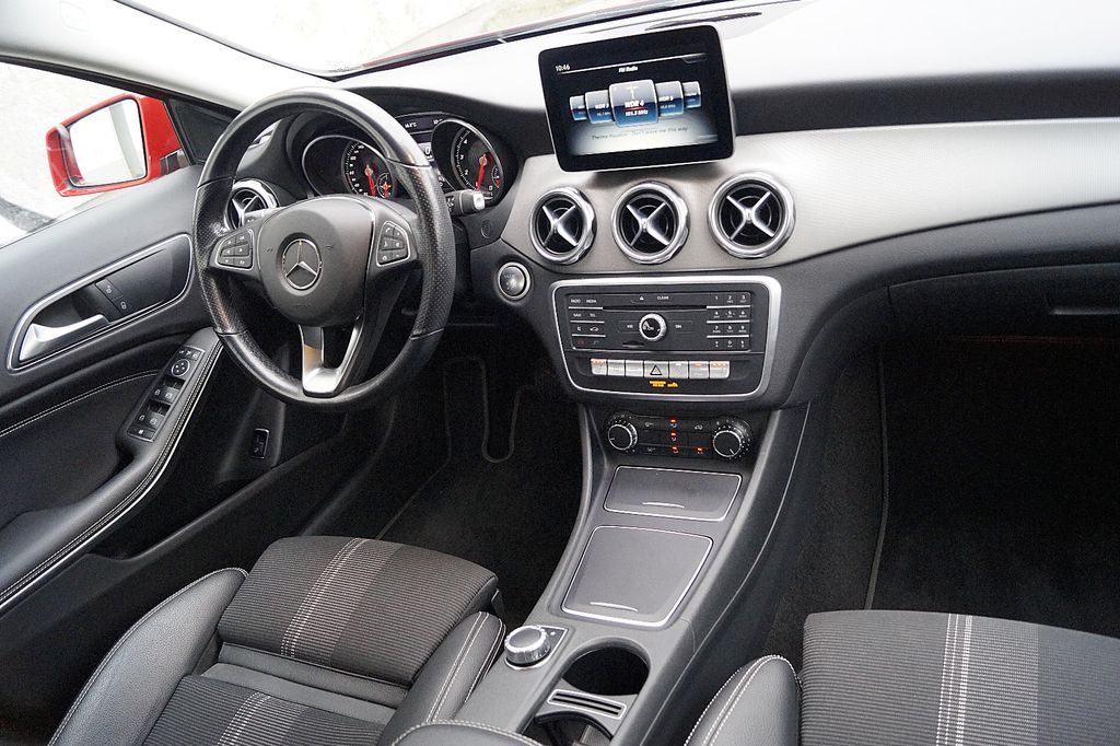 Mercedes-Benz GLA 200 2018