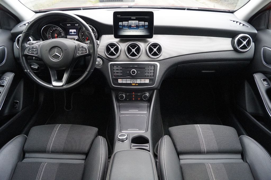 Mercedes-Benz GLA 200 2018
