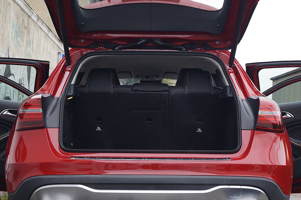 Mercedes-Benz GLA 200 2018