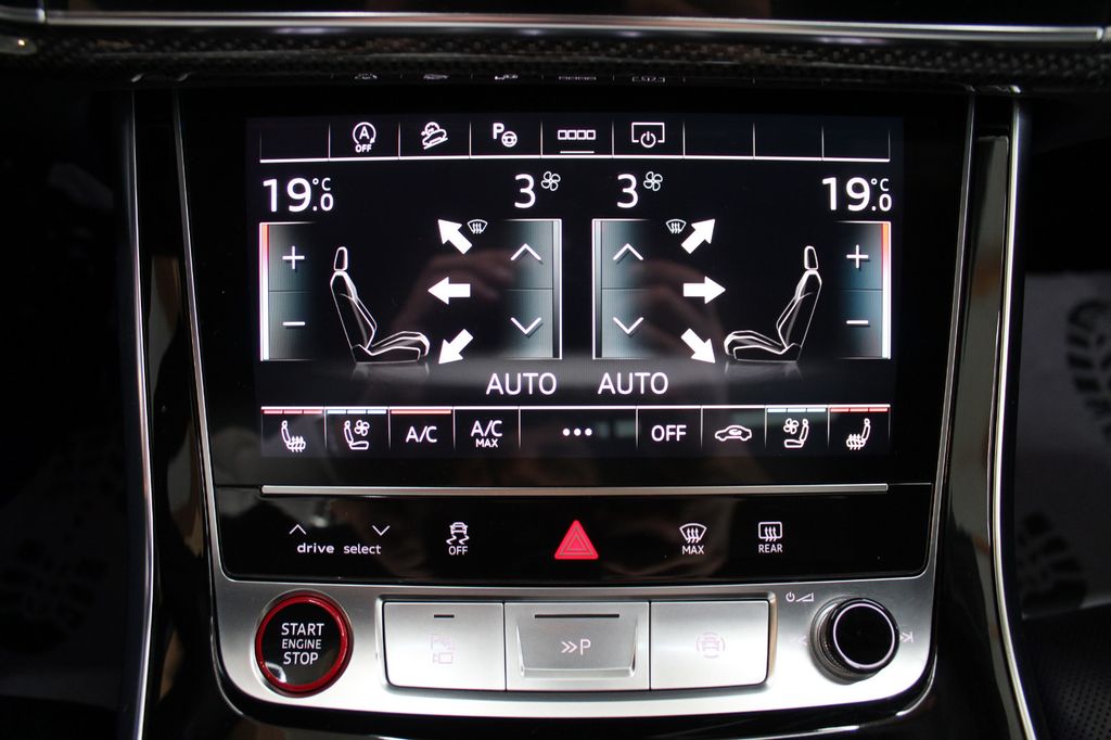 Audi SQ8 2022