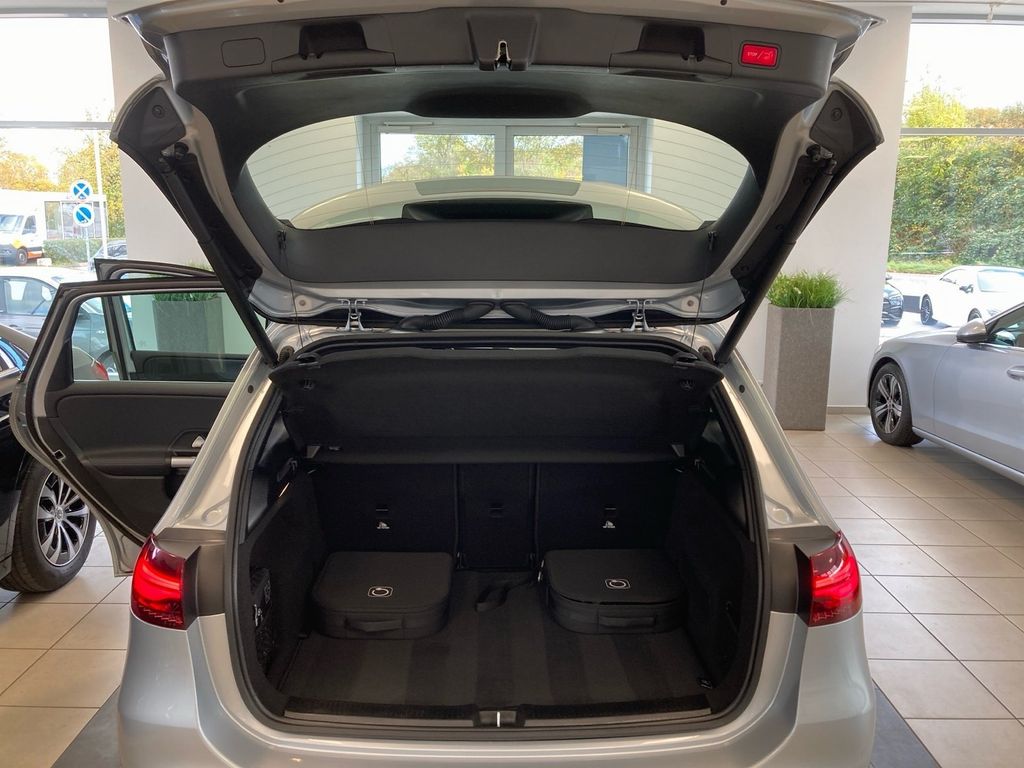 Mercedes-Benz B 250 2024