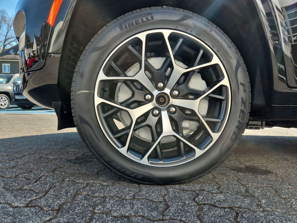 Jeep Grand Cherokee 2024