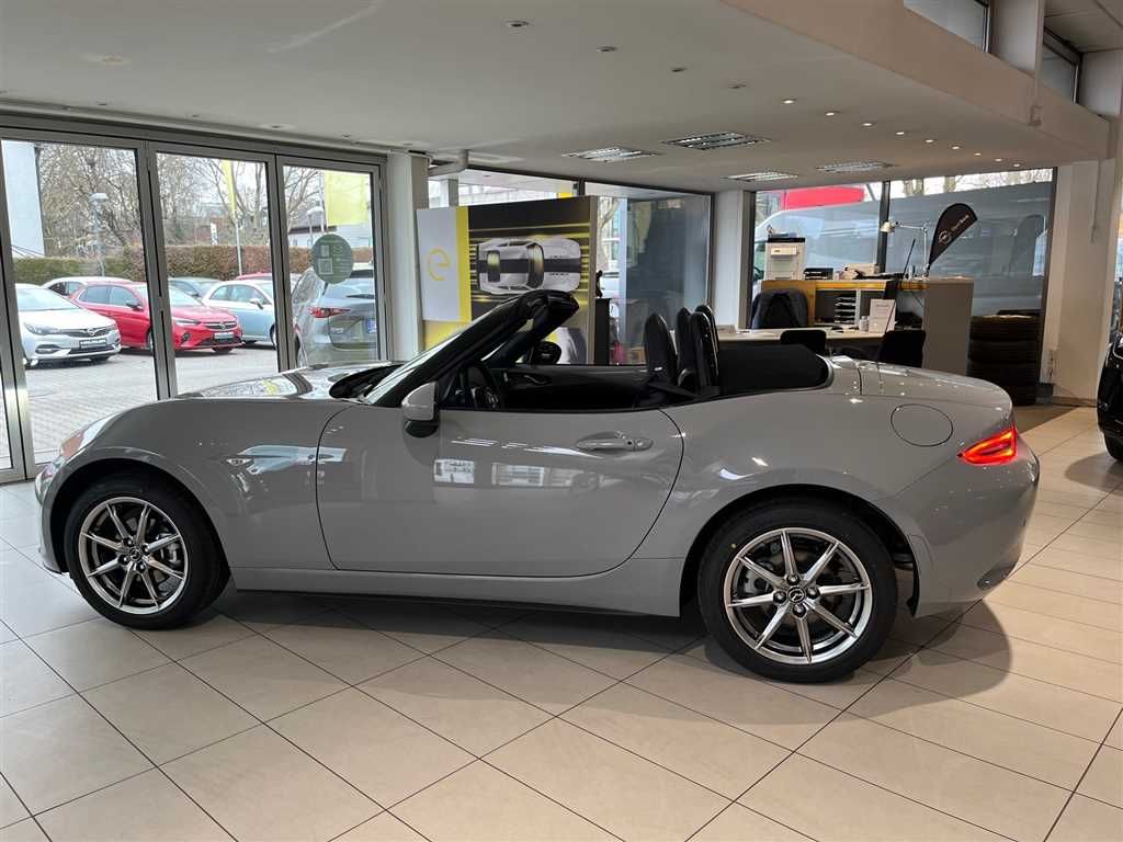 Mazda MX-5 2025