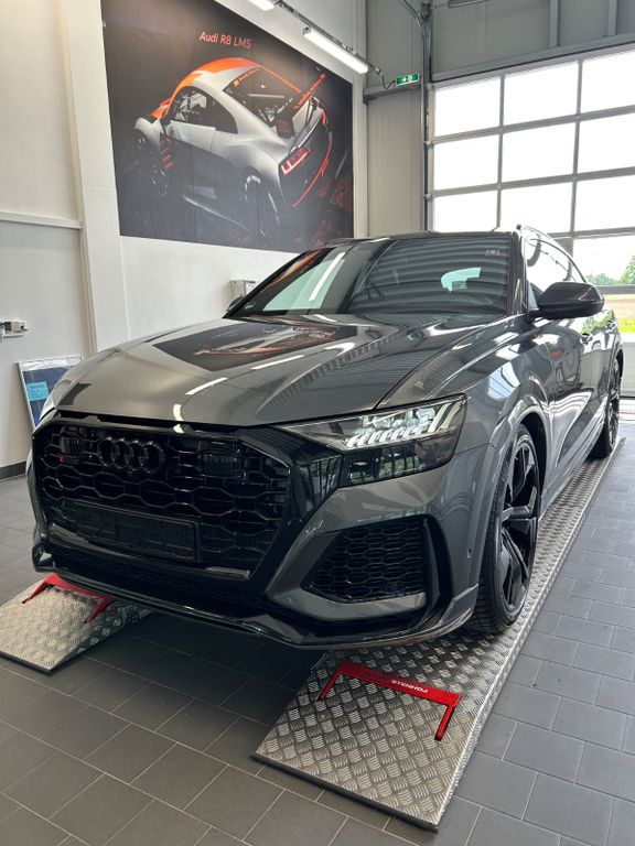 Audi RSQ8 2022