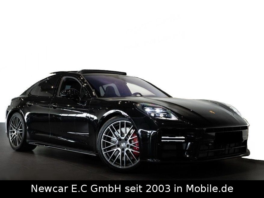 Porsche Panamera 2025