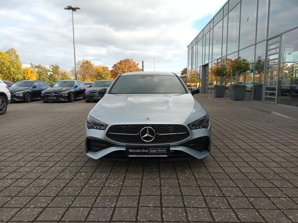 Mercedes-Benz CLA 200 2024