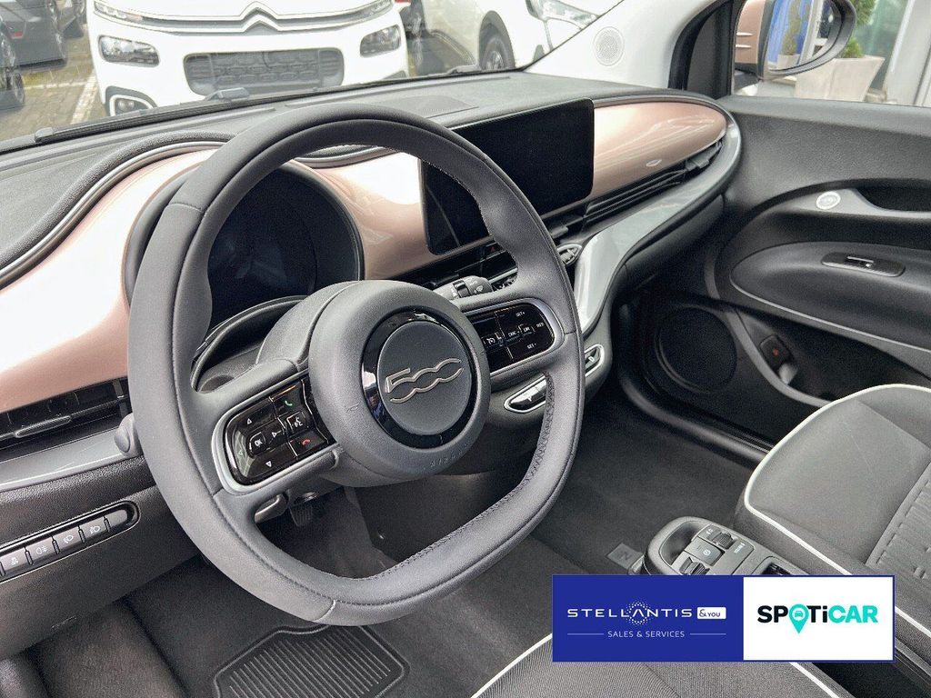 Fiat 500e 2023