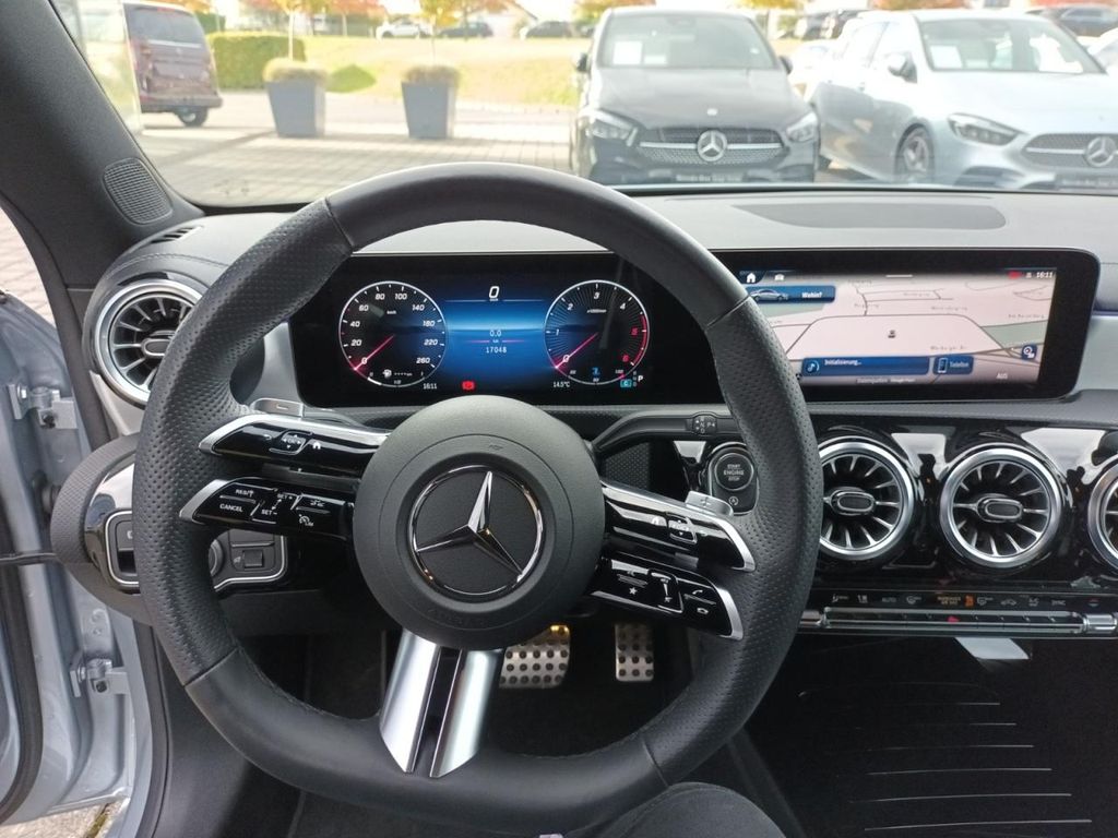 Mercedes-Benz CLA 200 2024