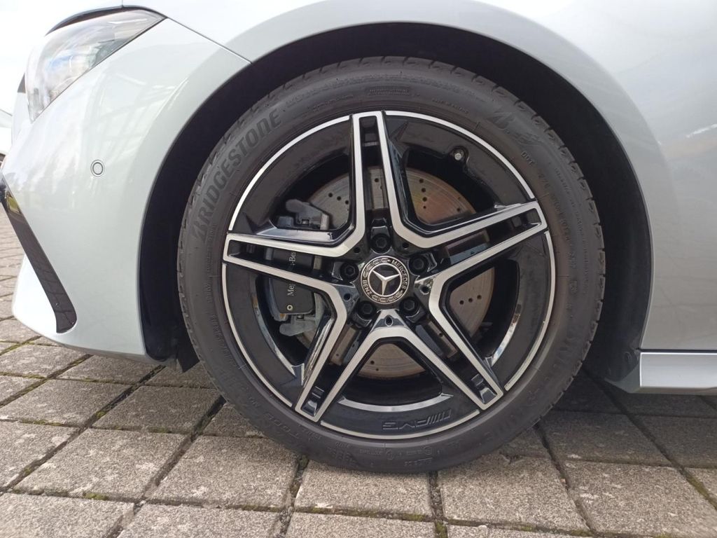 Mercedes-Benz CLA 200 2024