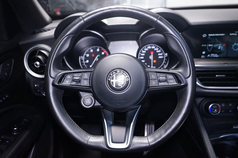 Alfa Romeo Stelvio 2022