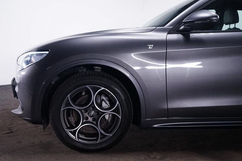 Alfa Romeo Stelvio 2022
