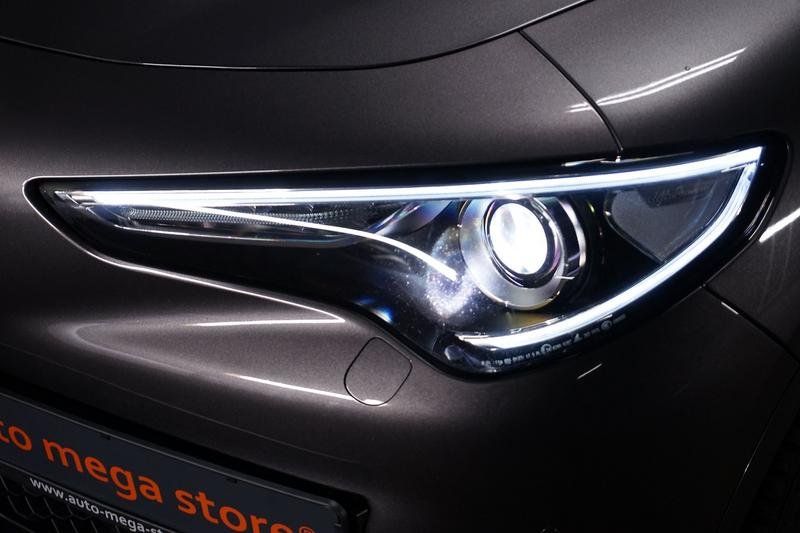 Alfa Romeo Stelvio 2022