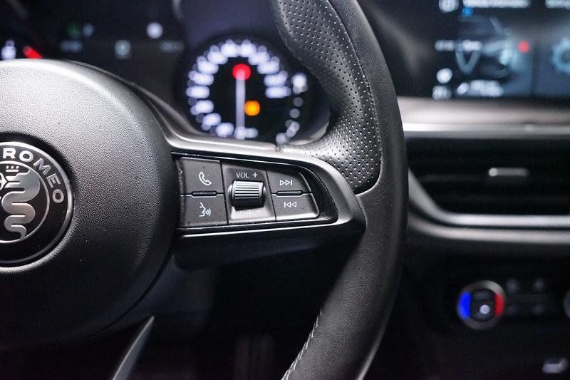 Alfa Romeo Stelvio 2022