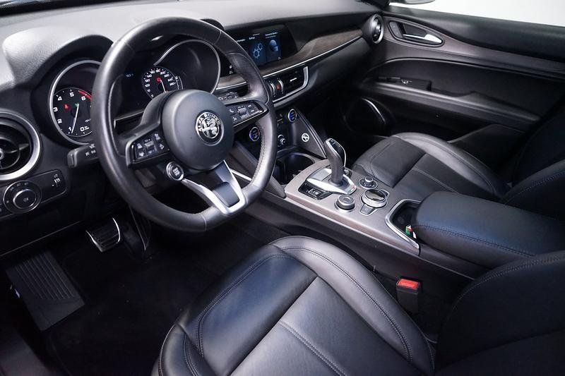 Alfa Romeo Stelvio 2022