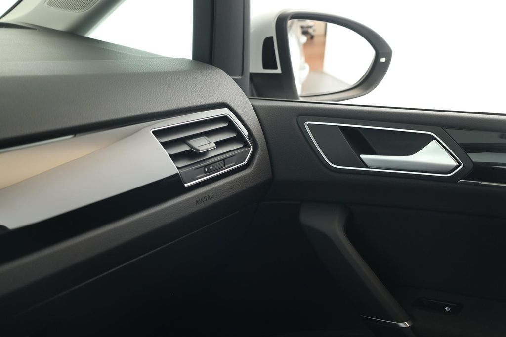 Volkswagen Touran 2025