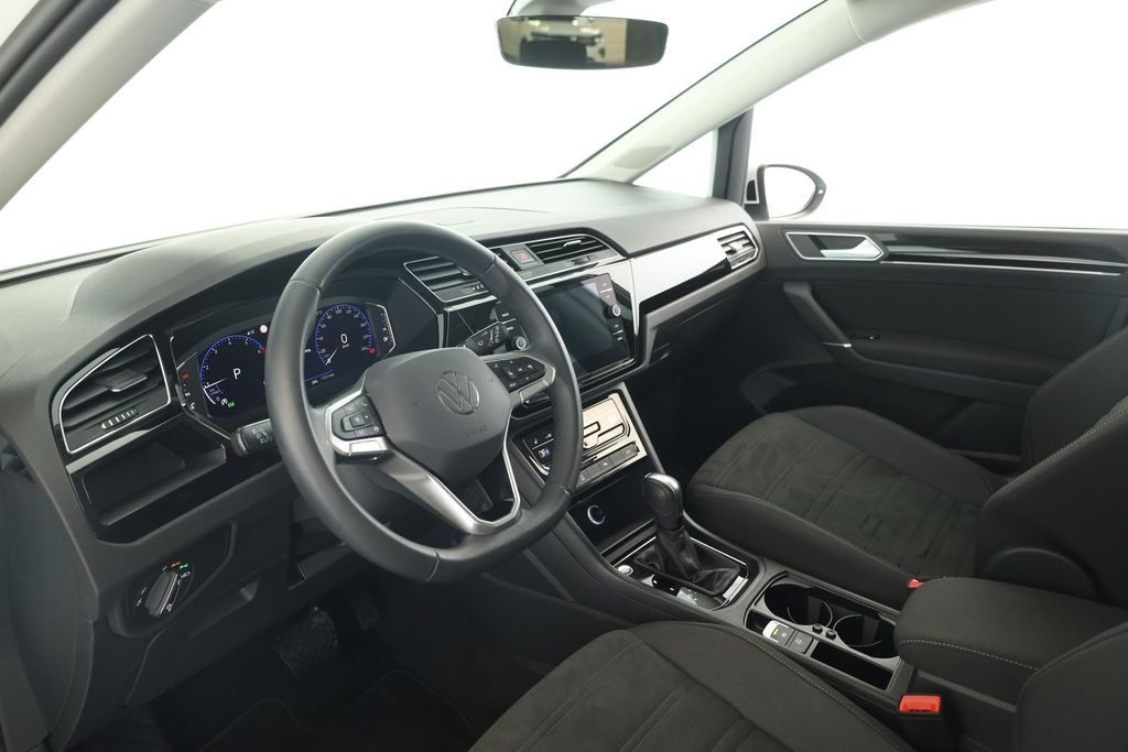 Volkswagen Touran 2025