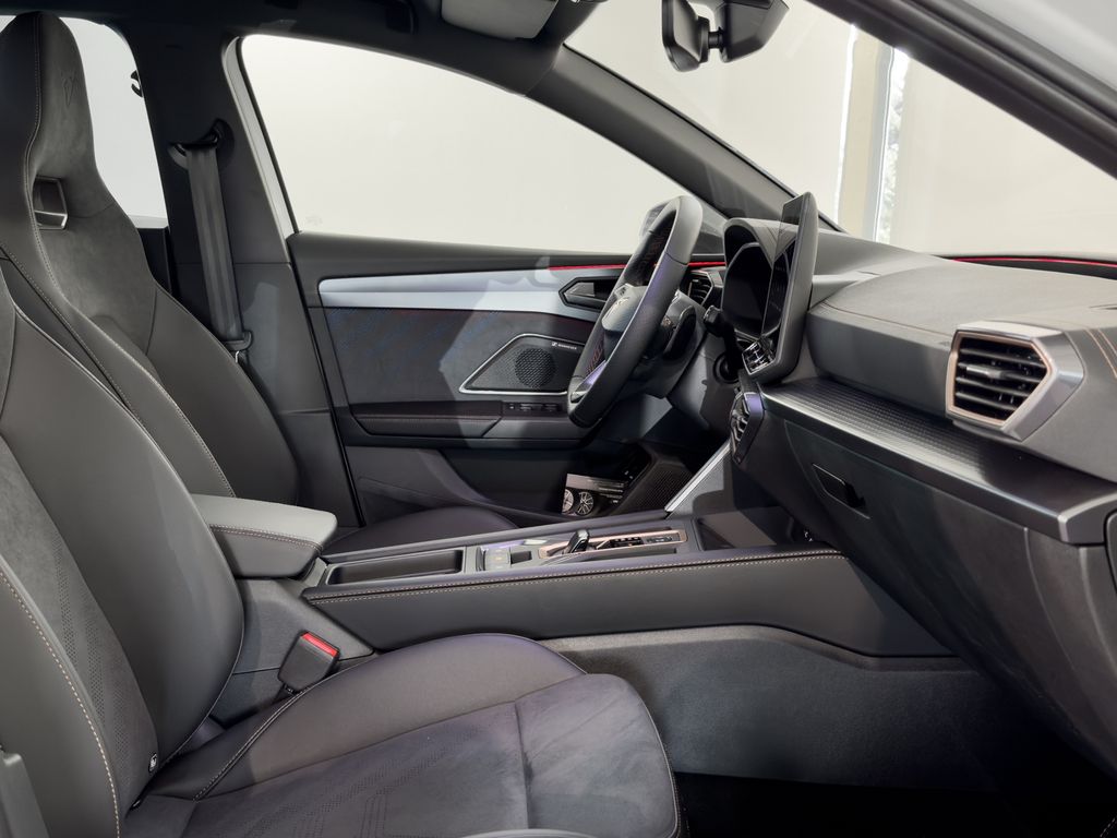 Cupra Leon 2025
