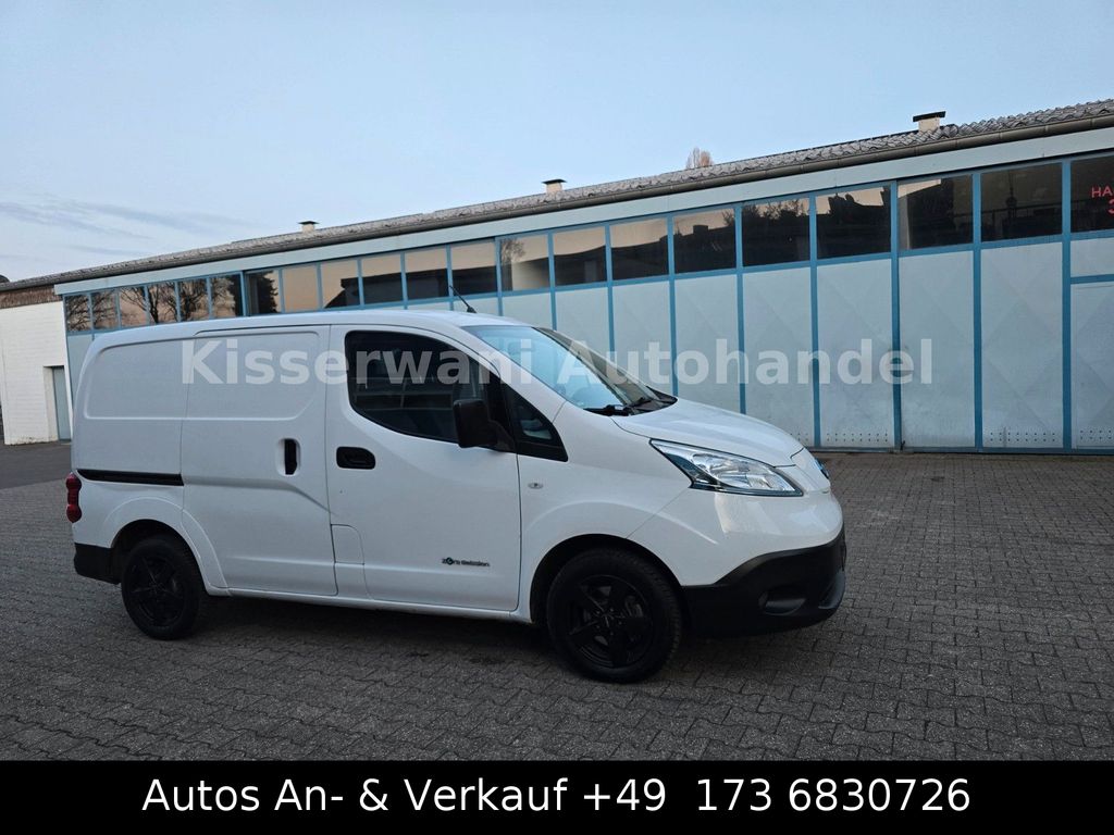 Nissan NV200 2014