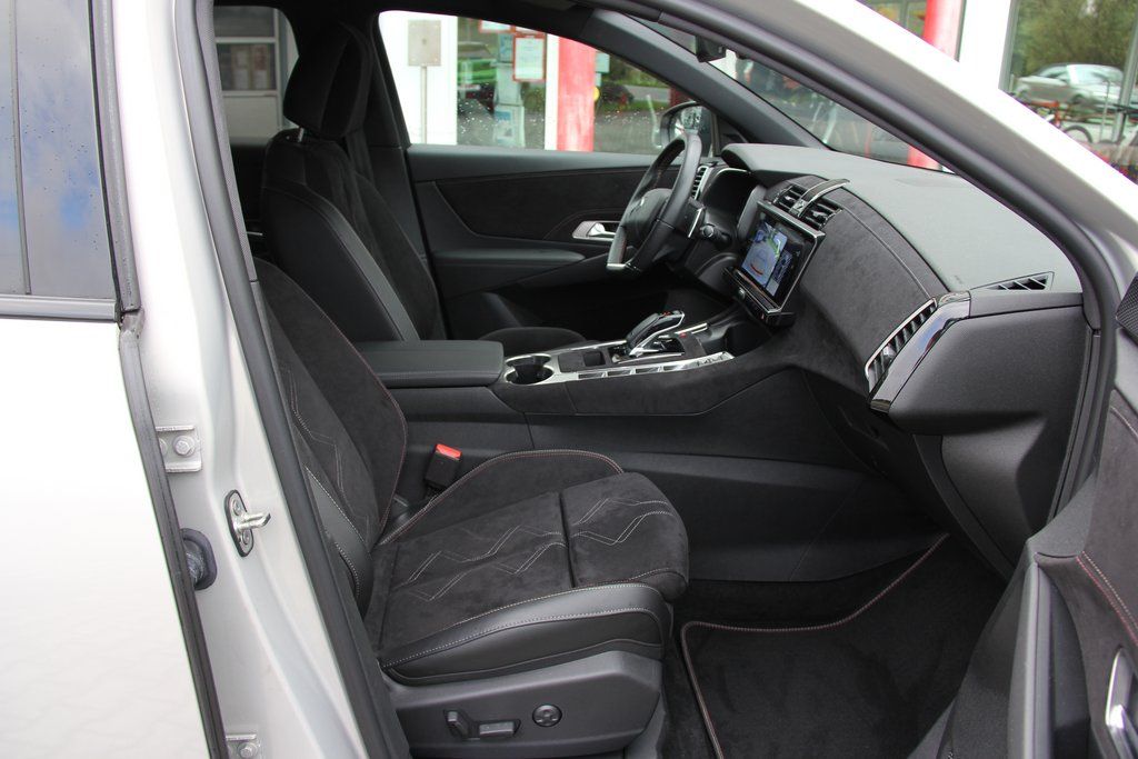 DS Automobiles DS7 (Crossback) 2024