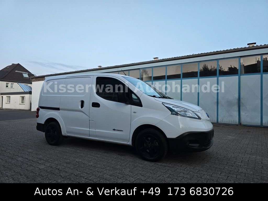 Nissan NV200 2014