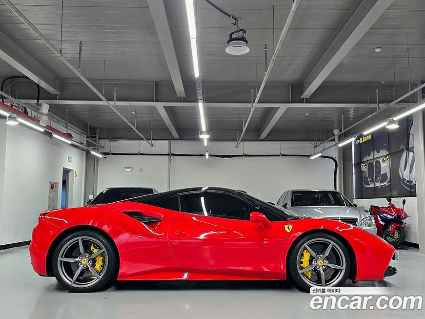 Ferrari 488 2017