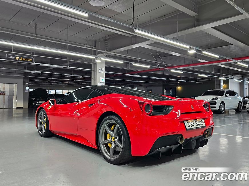 Ferrari 488 2017