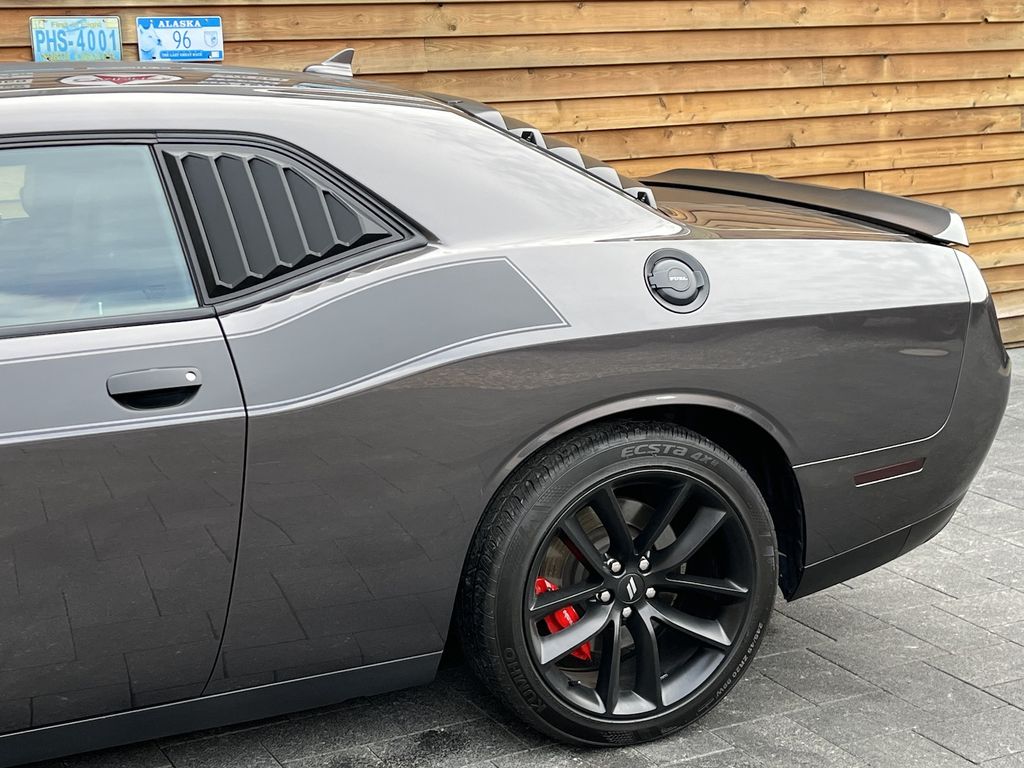 Dodge Challenger 2021