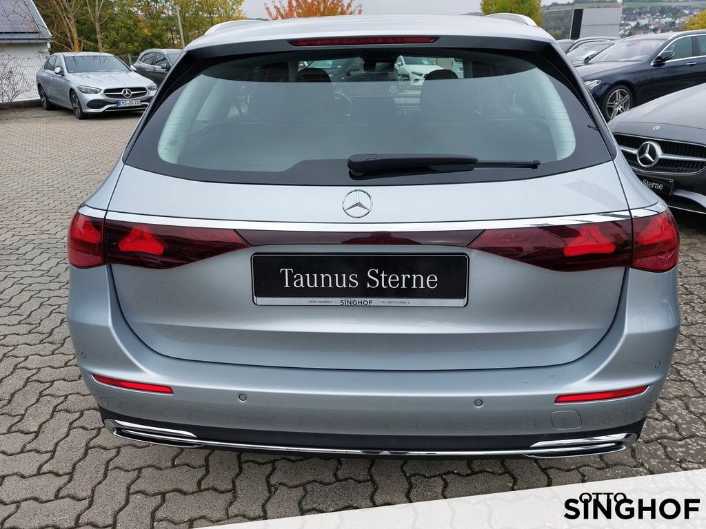 Mercedes-Benz E 220 2024