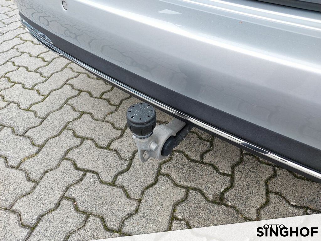 Mercedes-Benz E 220 2024