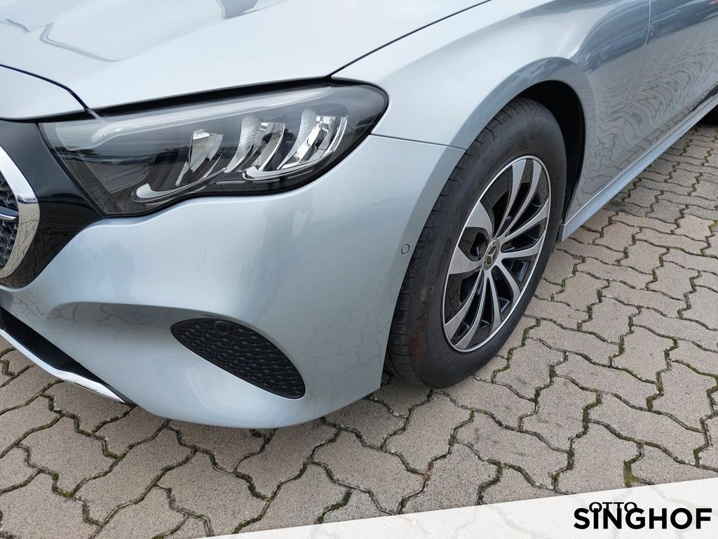 Mercedes-Benz E 220 2024