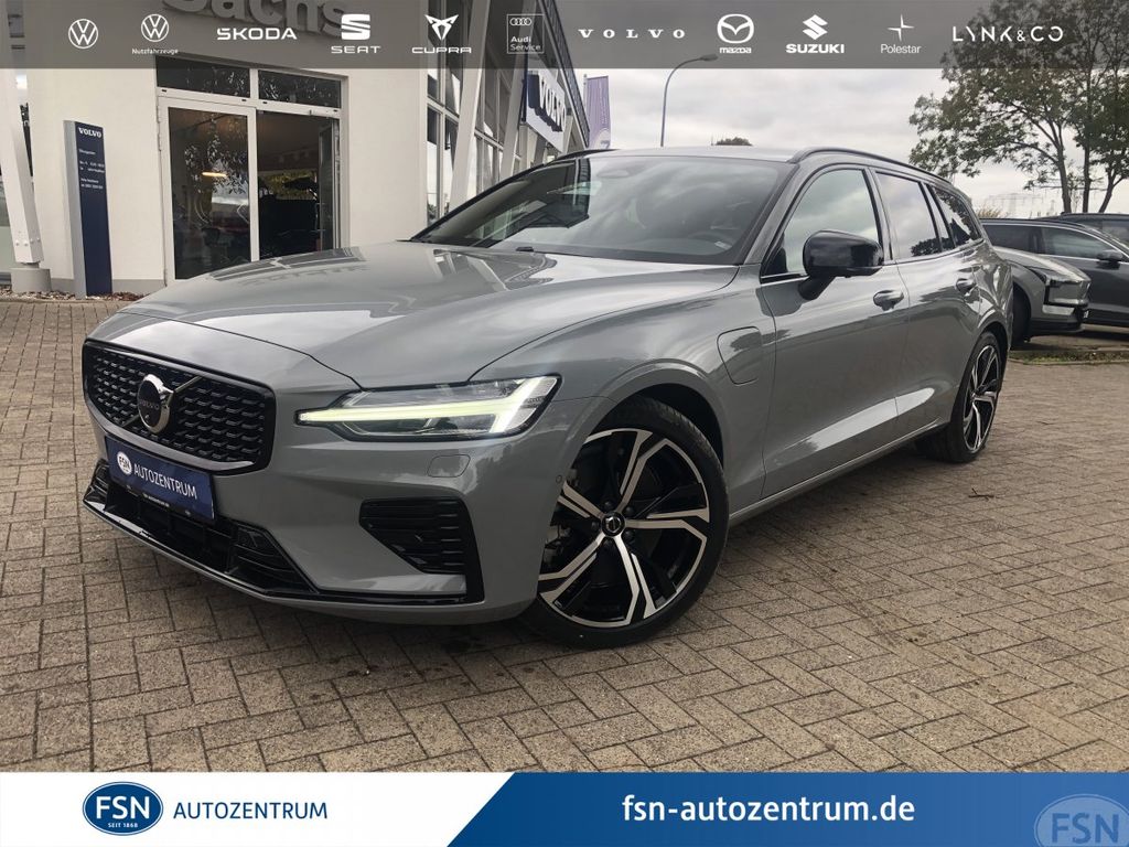 Volvo V60 2025
