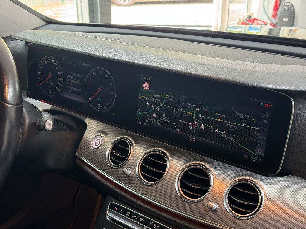 Mercedes-Benz E 300 2020