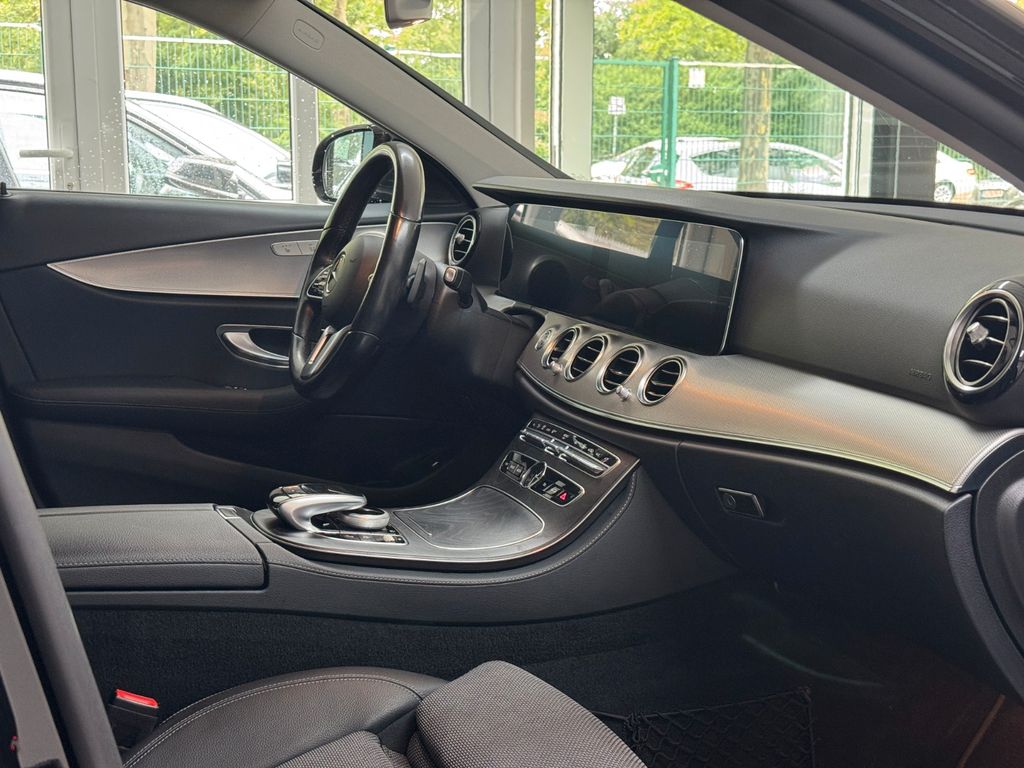 Mercedes-Benz E 300 2020