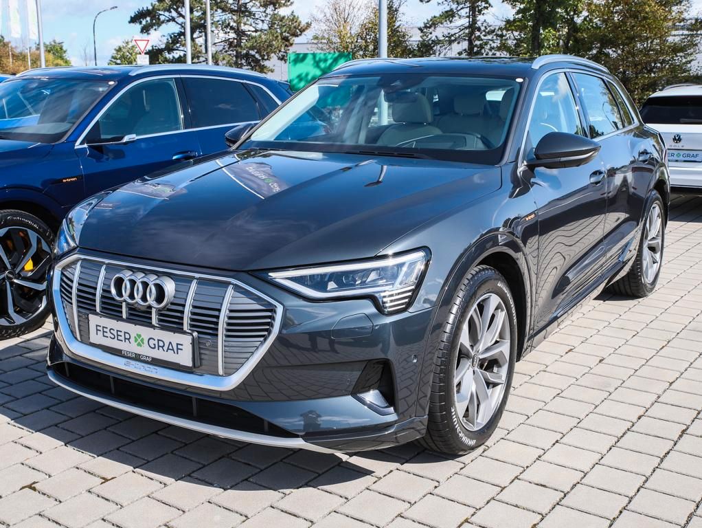 Audi e-tron 2021