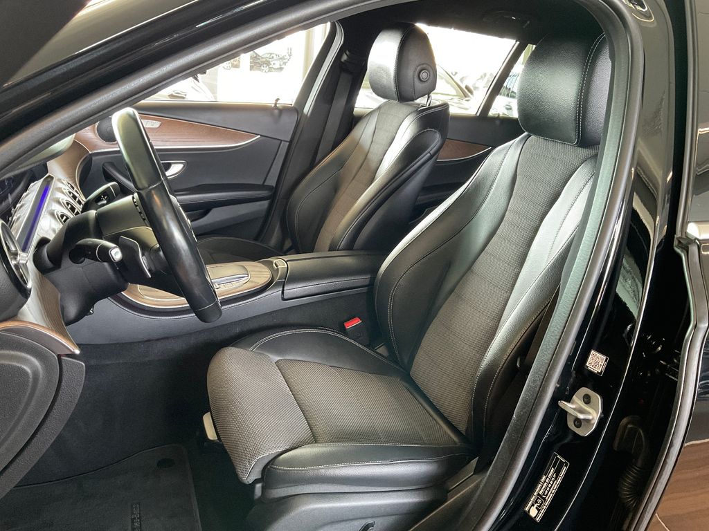 Mercedes-Benz E 220 2022