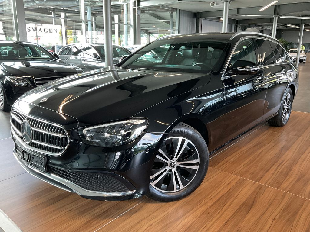 Mercedes-Benz E 220 2022
