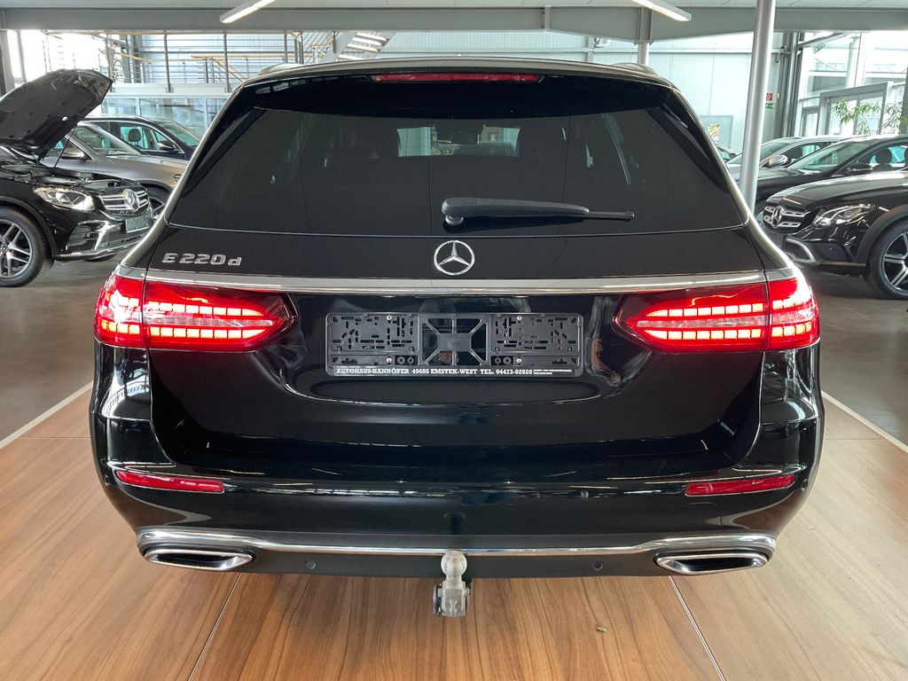 Mercedes-Benz E 220 2022