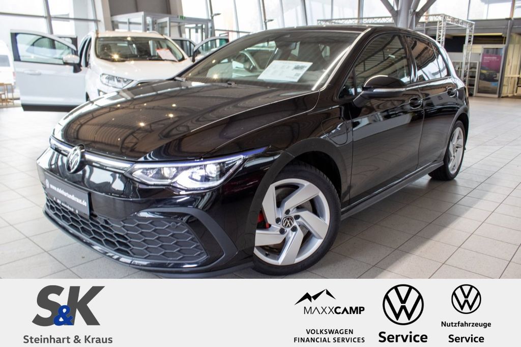 Volkswagen Golf 2021