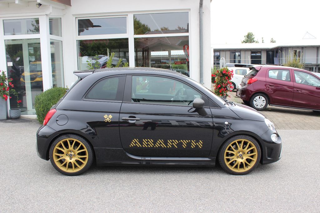 Abarth 695 2024