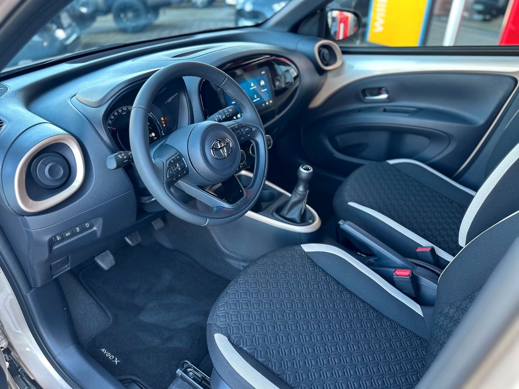 Toyota Aygo (X)