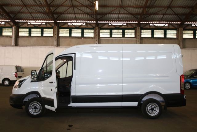 Ford Transit 2025