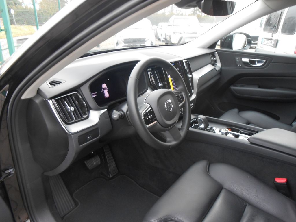 Volvo XC60 2022