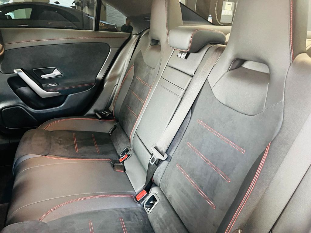 Mercedes-Benz CLA 250 2024