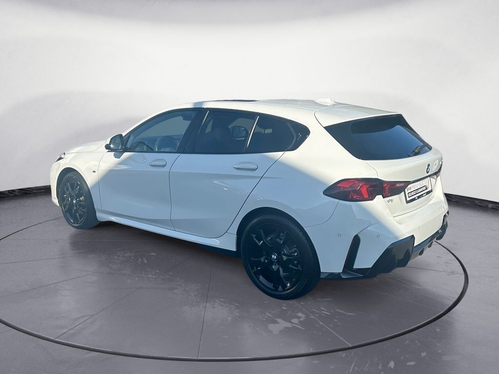 BMW 120 2024
