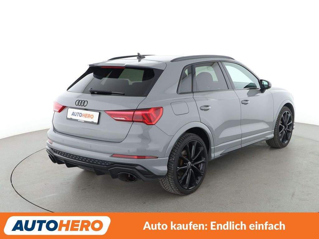Audi RSQ3 2022