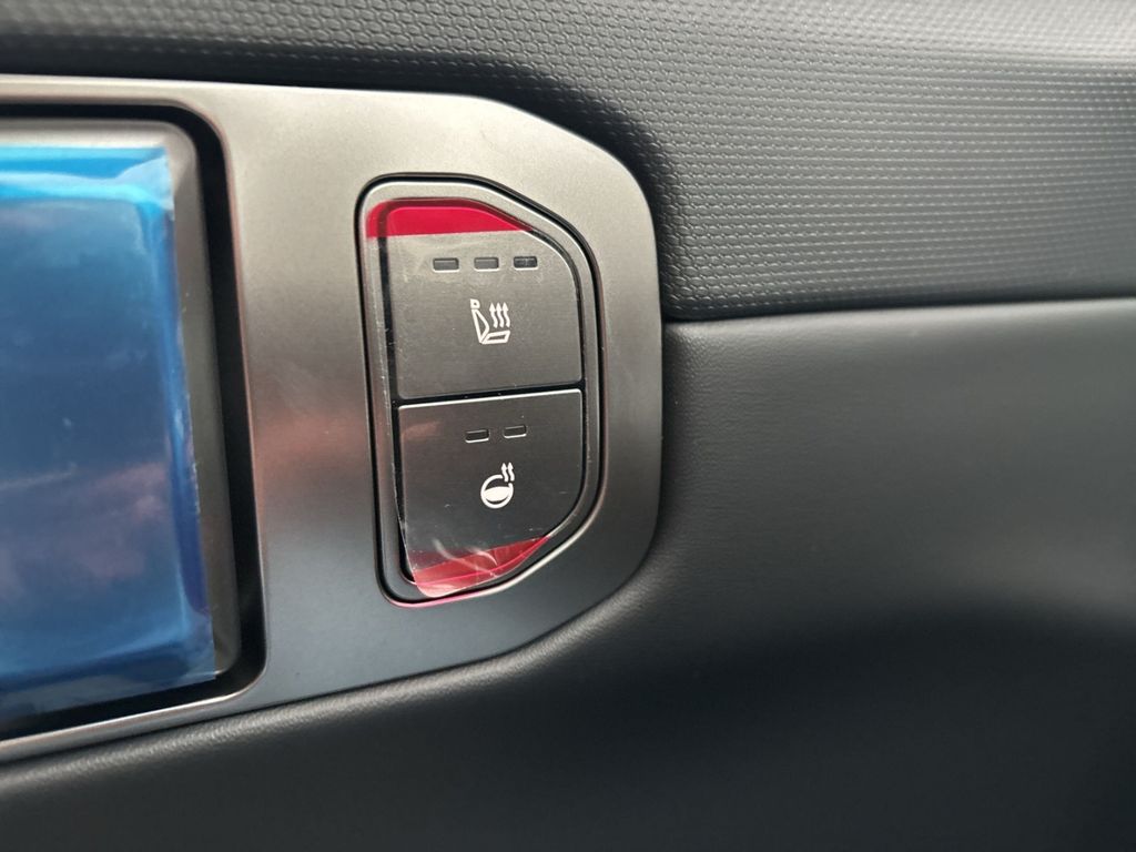 Kia EV4 2025